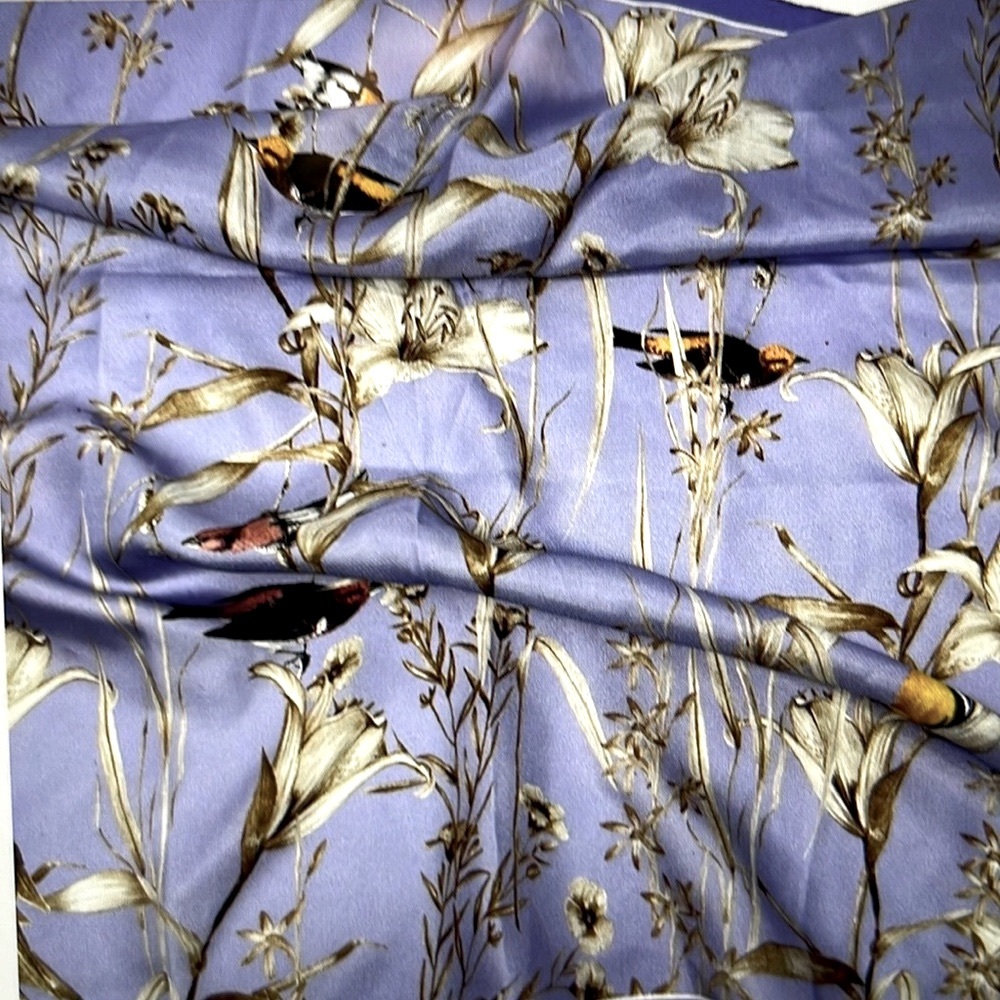 Banana Republic Silk Scarf Womens New Birds and flowers  29” square NWT